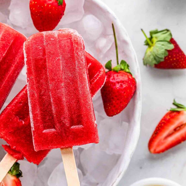 Homemade Strawberry popsicles recipe