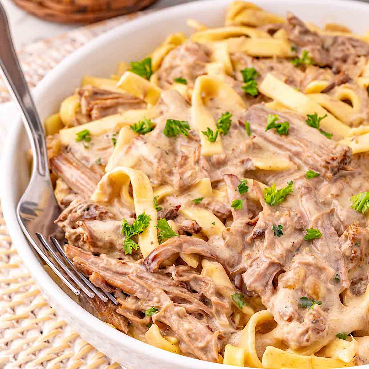 Crock pot beef and noodles