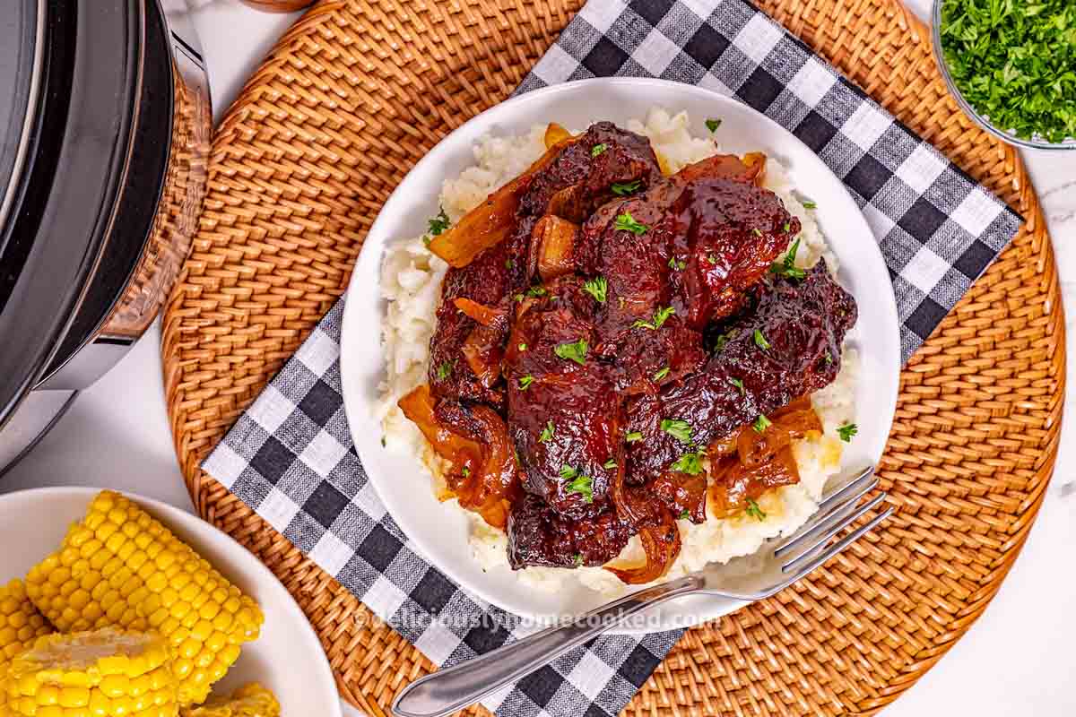 Slow Cooker Country Style Ribs (Juicy and Fall apart tender)